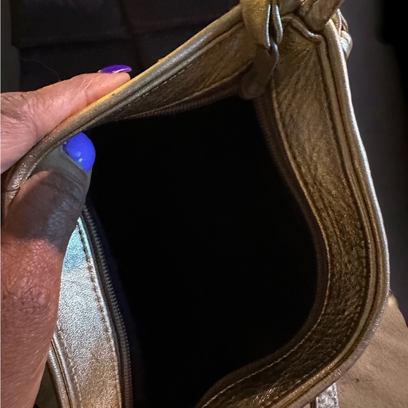 Gold Studded crossbody bag - Picture 5 of 8